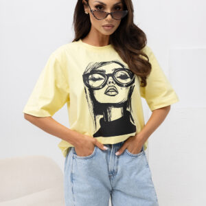 Bluzka t-shirt Icon Face Lara Fashion