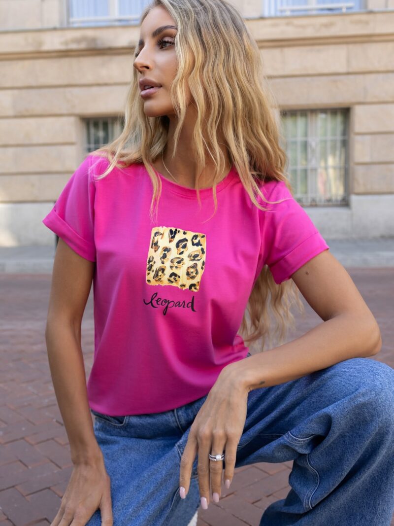 T-shirt damski bluzka Leopard Lara Fashion fuksja