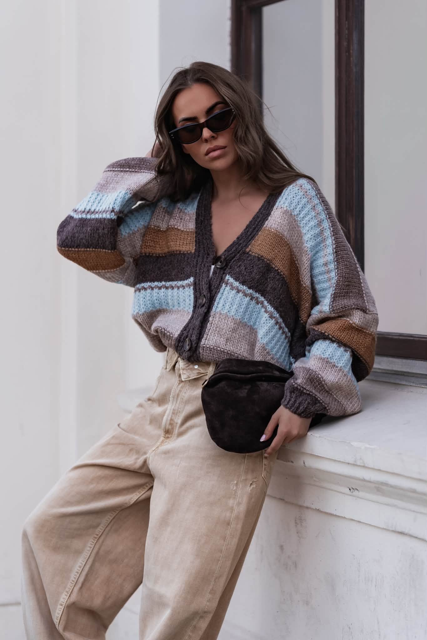 Sweter damski rozpinany w paski Holly Pola