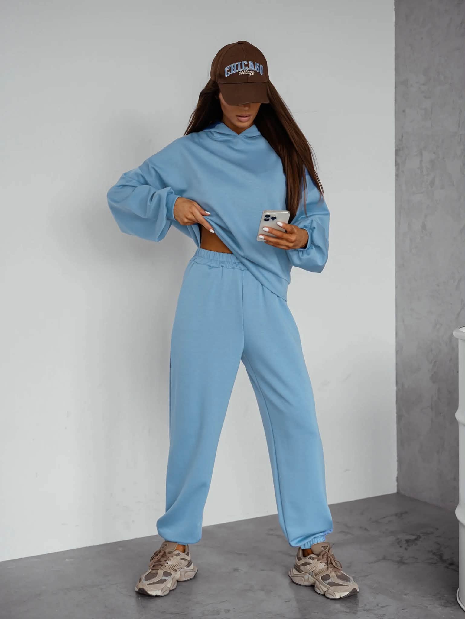Komplet damski masełkowy basic bluza spodnie Maslove niebieski - obrazek 4